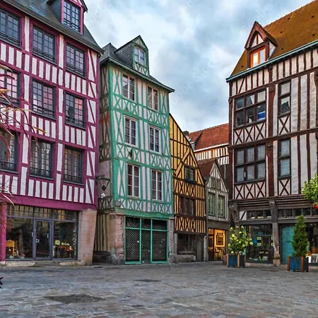 Le Blueart Votre Au Coeur De